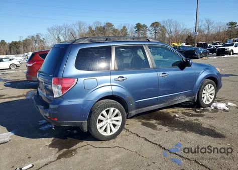 2011 Subaru Forester 2.5X Premium z USA, uszkodzony, nr VIN JF2SHADC3BH742362